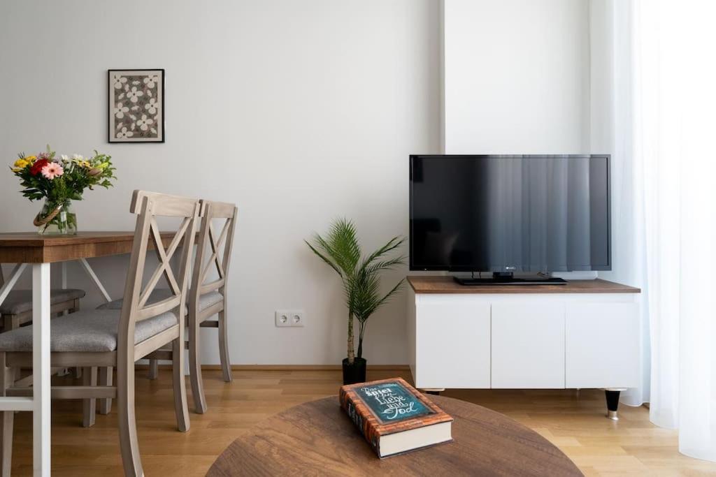 Cute 1Br Hideaway & City Quick By Hm Βιέννη Εξωτερικό φωτογραφία